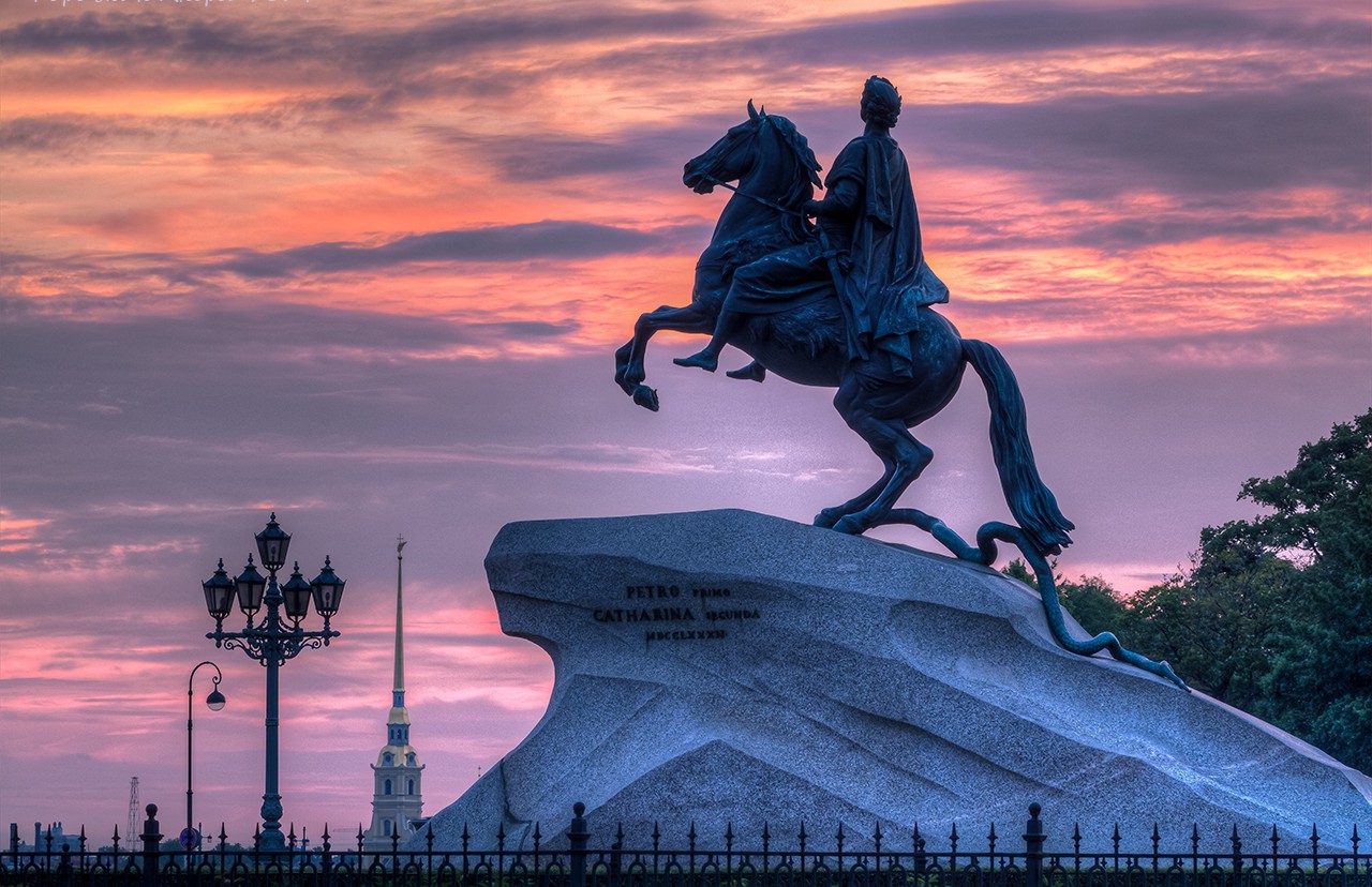 памятники на коне в москве